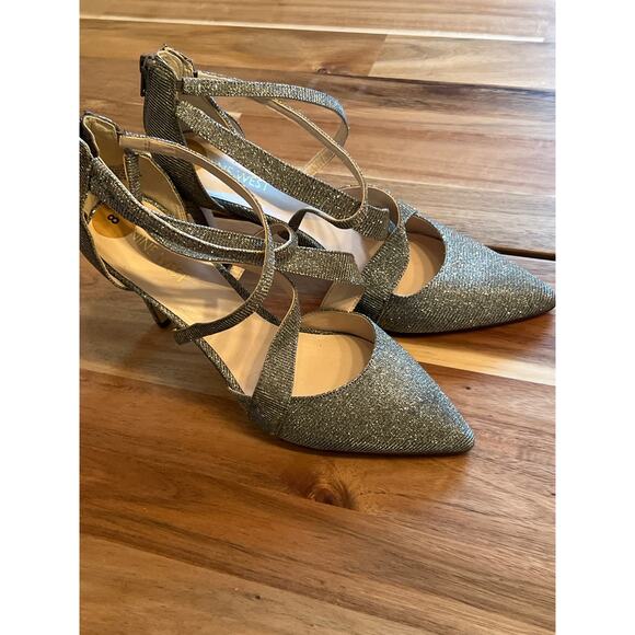 Nine‎ West silver glitter size 8 strappy heel - Picture 2 of 8